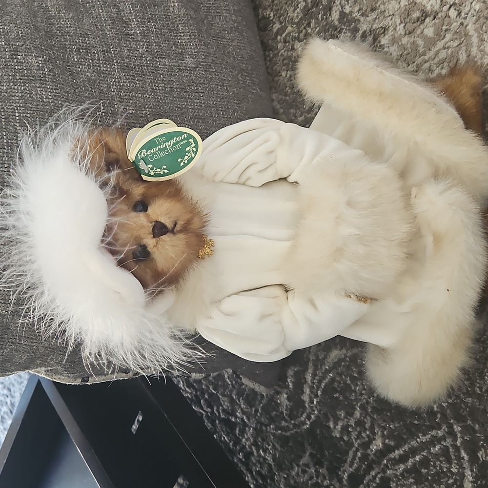 Bearington Collection Victoria Bear